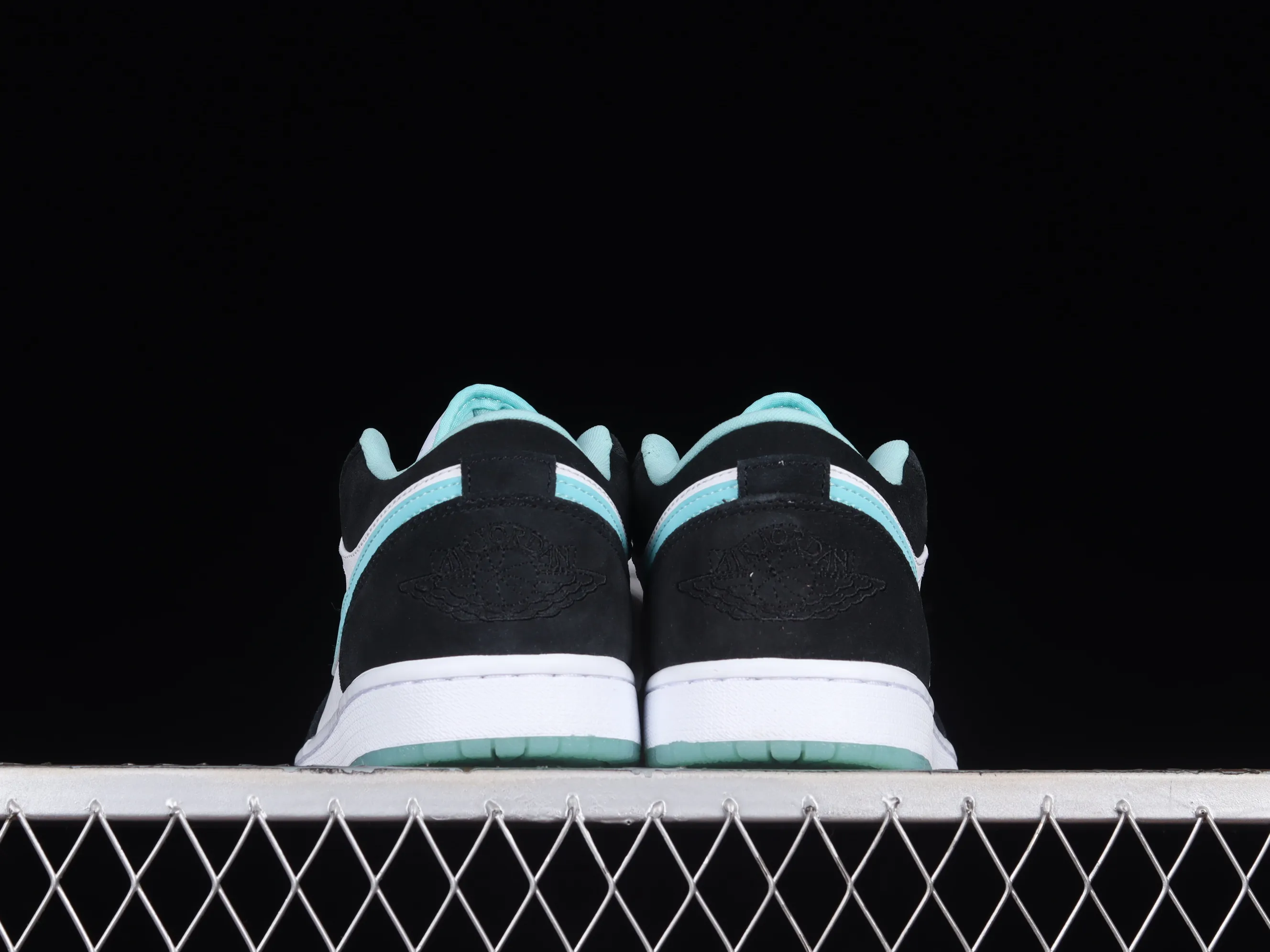 All categories Air Jordan Jordan series basketball shoes Air Jordan 1 Low G version pure original Air Jordan 1 Low AJ1 Joe 1 Tiffany green low-top cultural leisure sports sneakers CQ9828-131